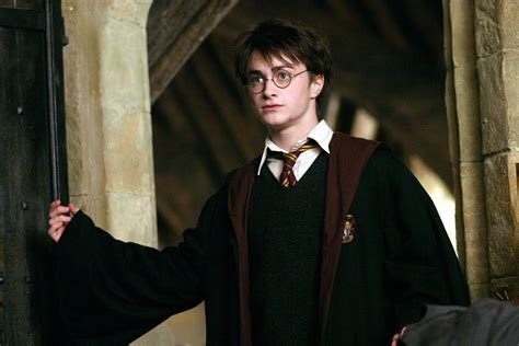 How Old Was Harry Potter in the Third Movie, and Why Do Wizards Age Differently in the Mirror of Erised?